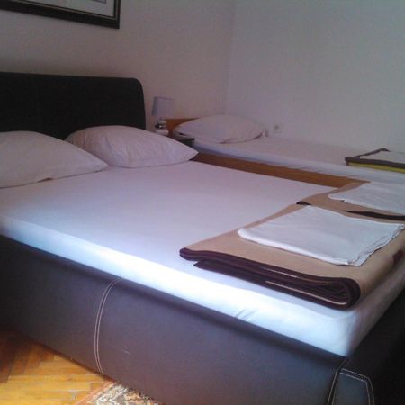 Apartmani Dado Ulcinj Habitación foto