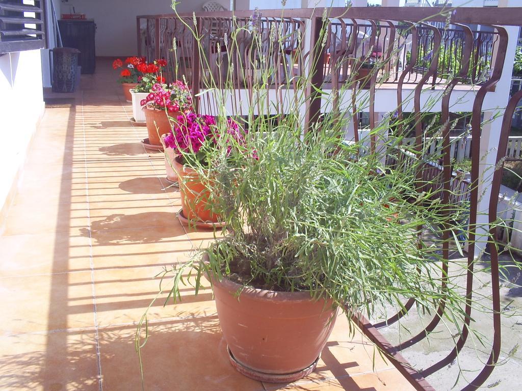 Apartmani Dado Ulcinj Exterior foto