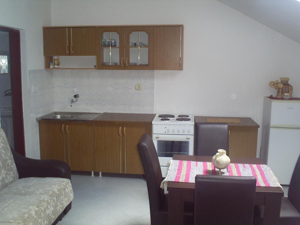 Apartmani Dado Ulcinj Exterior foto