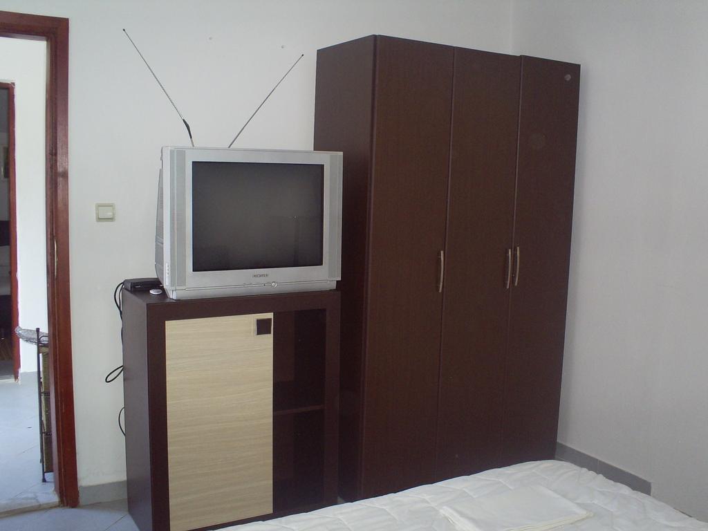 Apartmani Dado Ulcinj Exterior foto